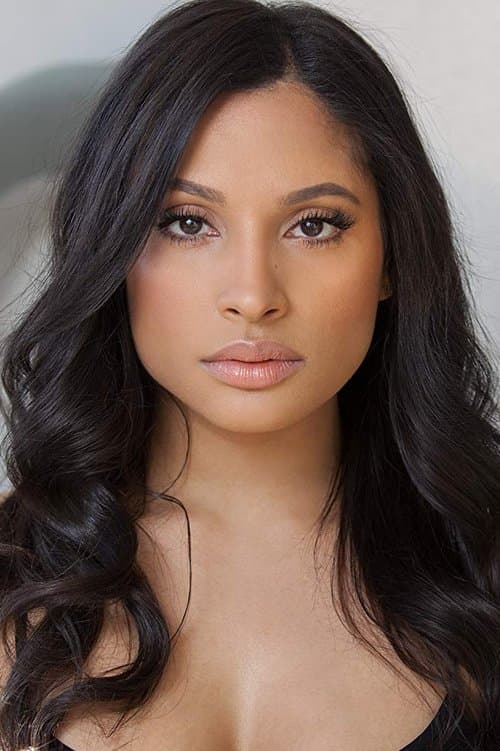 Photo of Cynthia Rodriguez