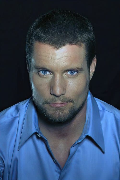Photo of Damien Puckler