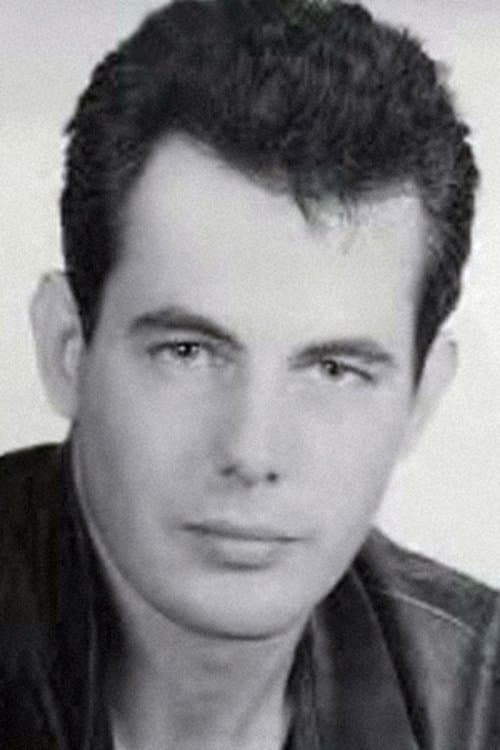 Photo of Daniel Abineri