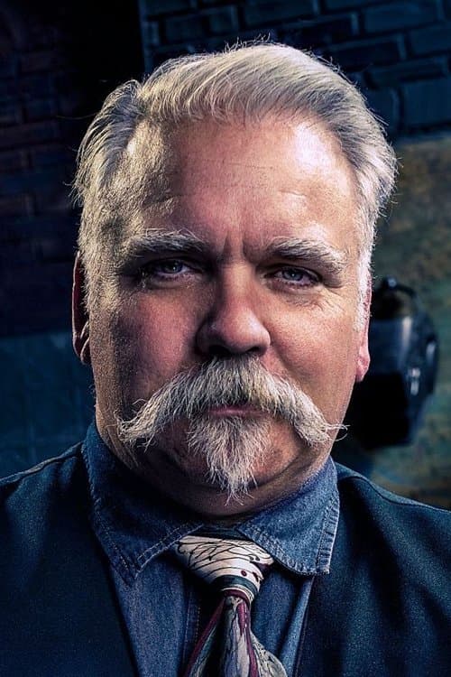 Photo of David Lain Baker