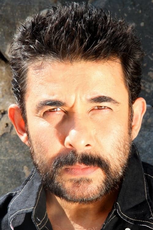 Photo of Deepak Tijori