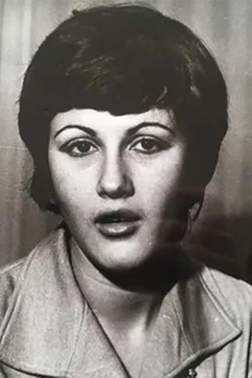 Photo of Defne Toppare