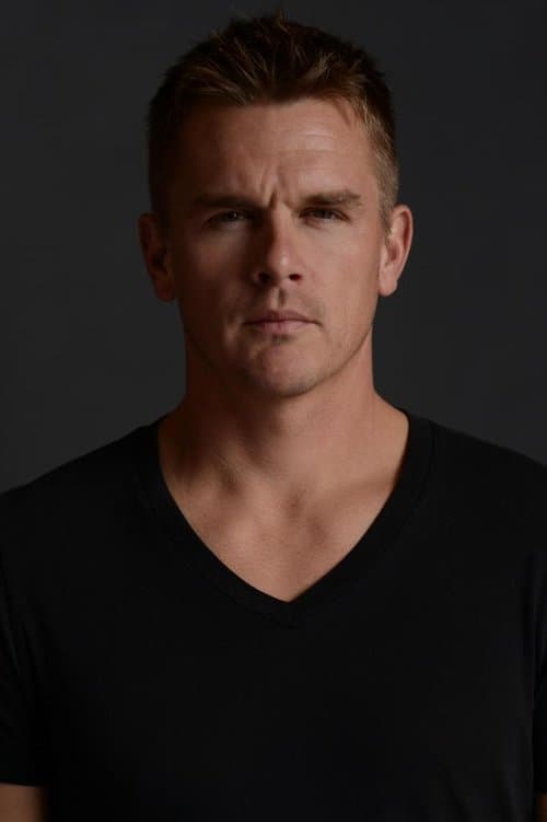 Photo of Derek Ray