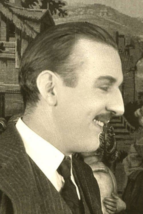 Photo of Donald MacDonald