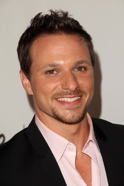 Photo of Drew Lachey