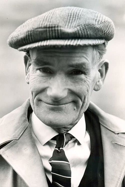 Photo of Duncan Macrae
