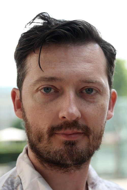 Photo of Dustin Guy Defa