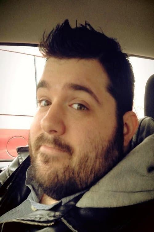 Photo of Dustin Mills