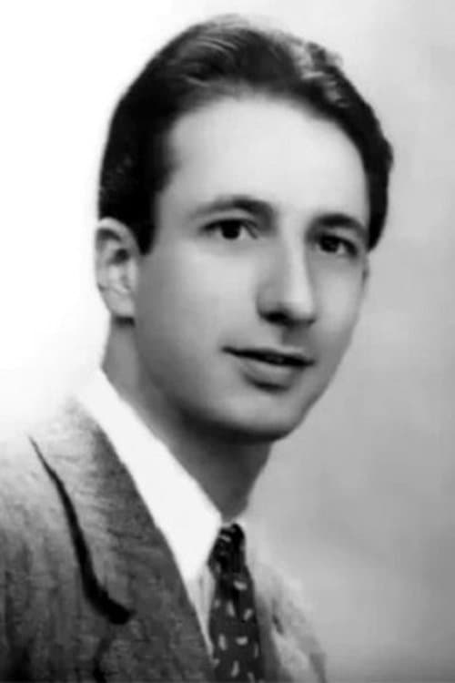 Photo of Eduardo MacGregor