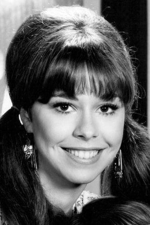 Photo of Elaine Giftos