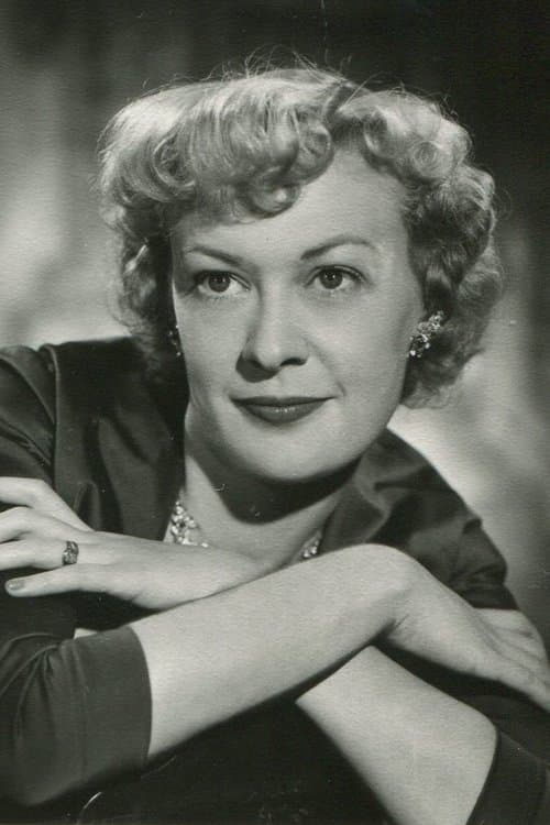 Photo of Eleanor Summerfield