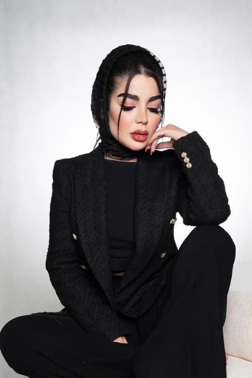 Photo of Elham Hosseini