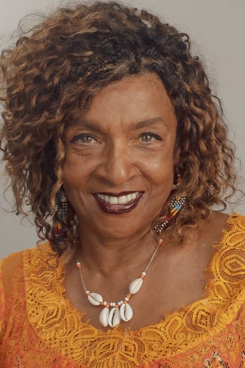 Photo of Elisa Lucinda