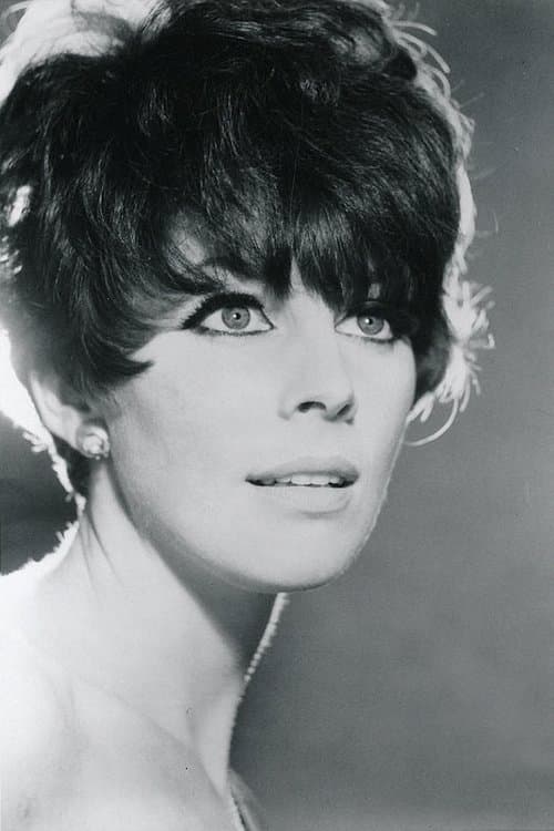 Photo of Elizabeth Knowles