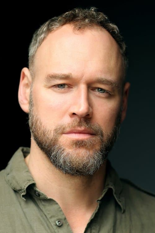Photo of Elliot Cowan
