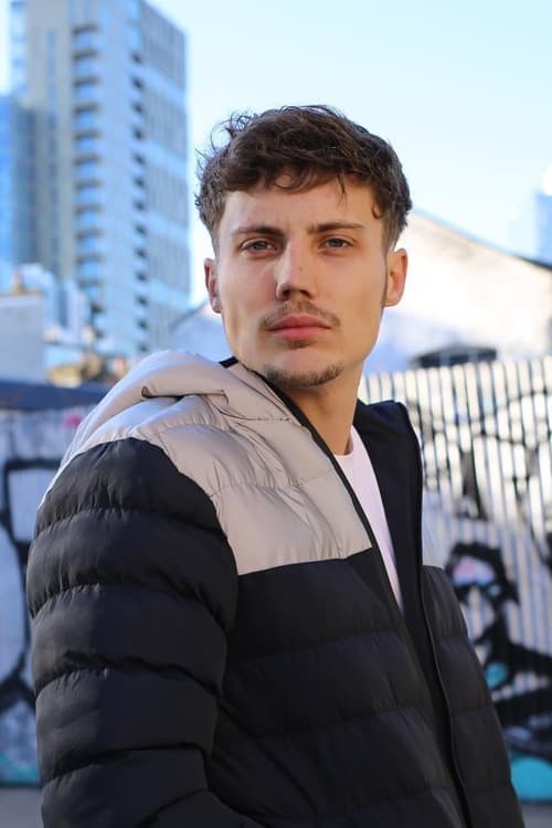Photo of Elliott Eason