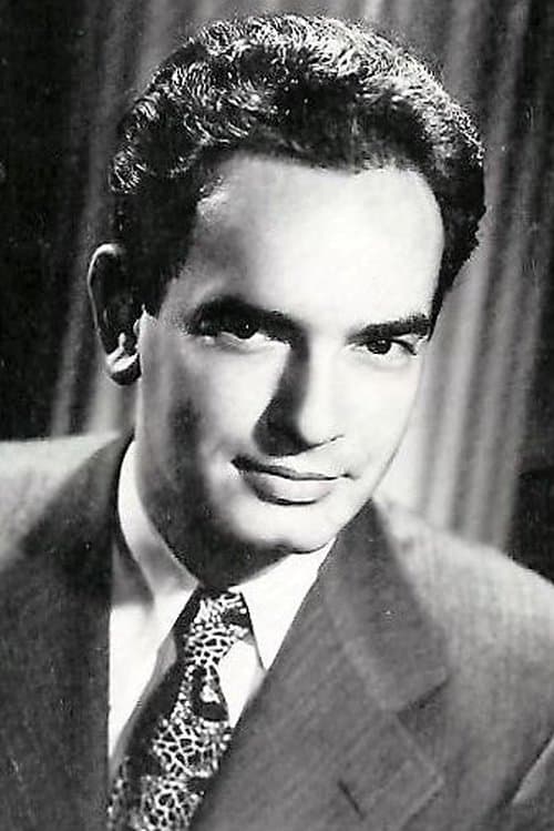 Photo of Elliott Lewis