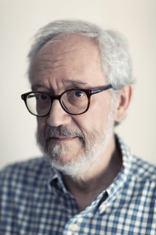 Photo of Emilio Martínez Lázaro