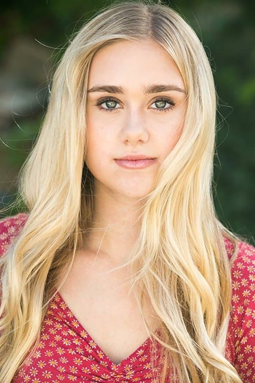 Photo of Emily Skinner