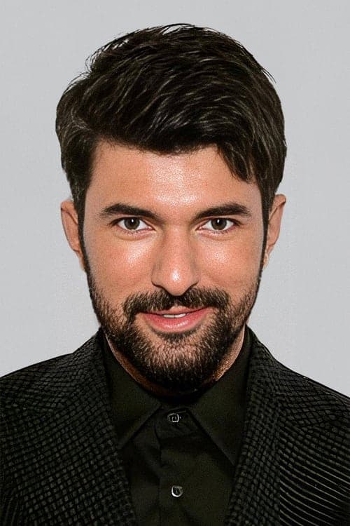 Photo of Engin Akyürek