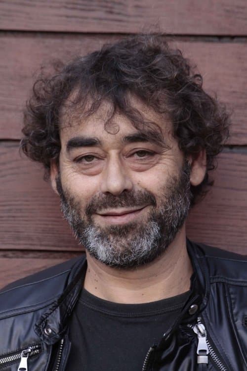 Photo of Enrique Escudero