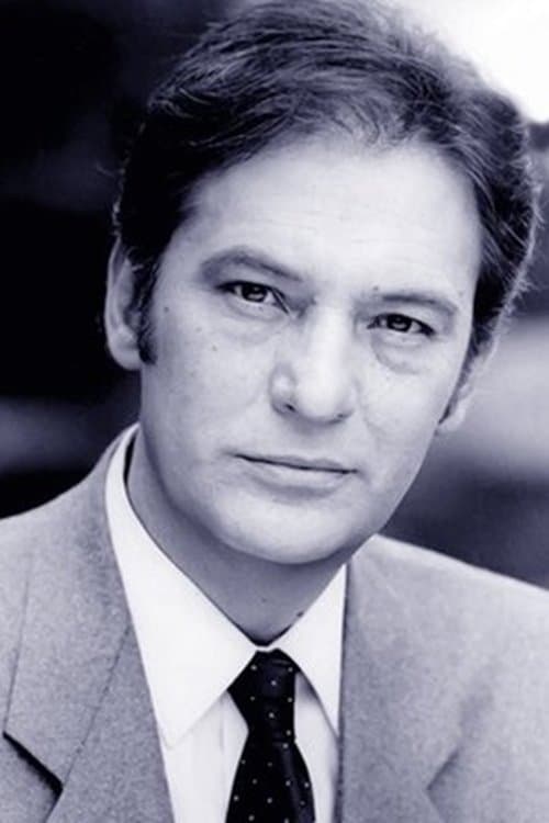 Photo of Enrique Lizalde