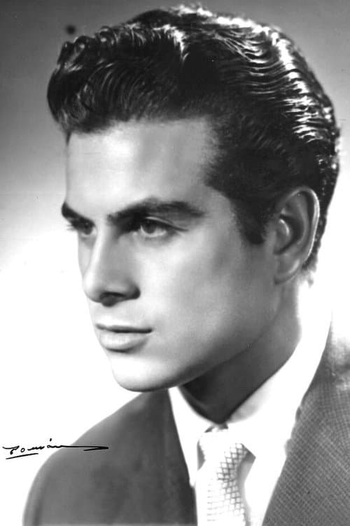 Photo of Enrique Vera