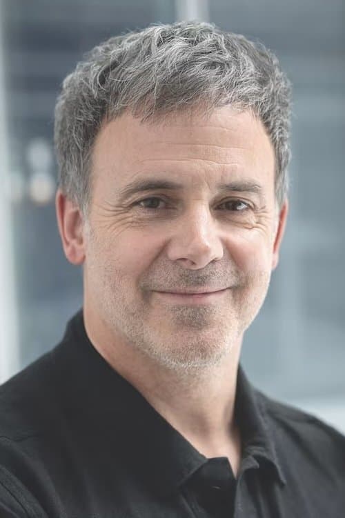 Photo of Éric Bernier