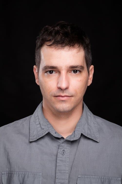 Photo of Erik Probanza