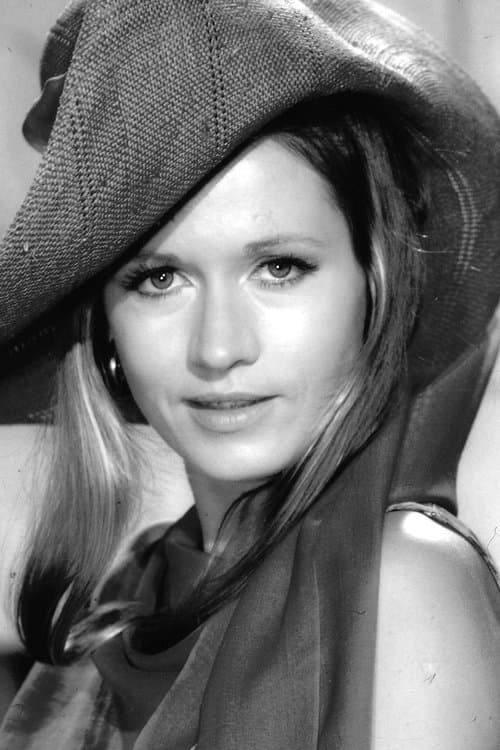 Photo of Erika Broyer