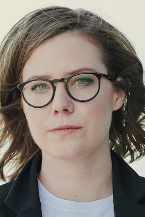 Photo of Erin Lee Carr
