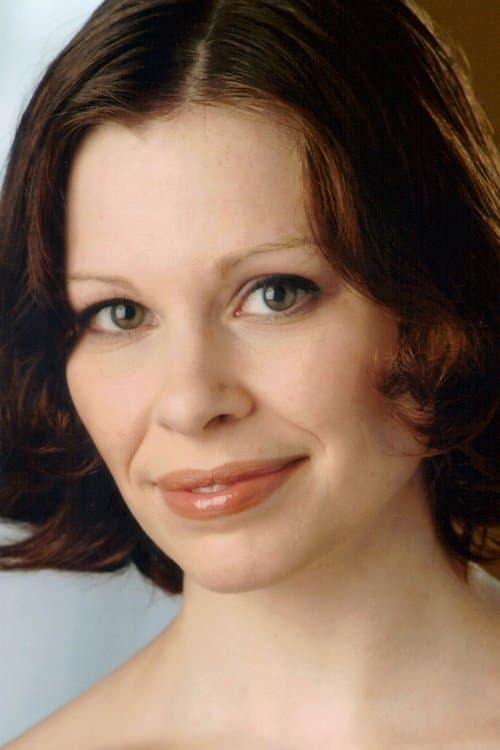 Photo of Erin Mathews