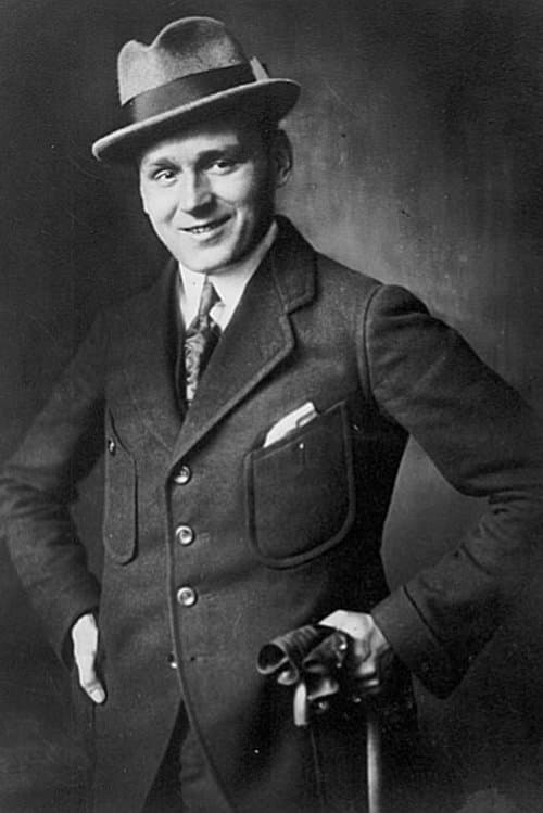 Photo of Ernst Karchow