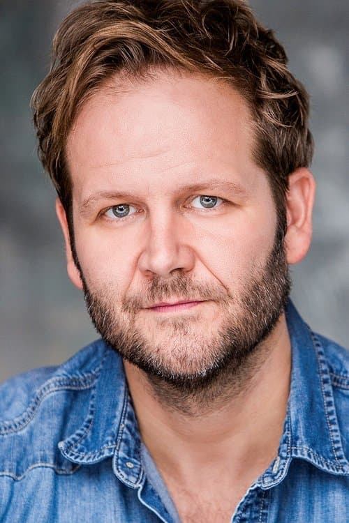 Photo of Evan Buliung