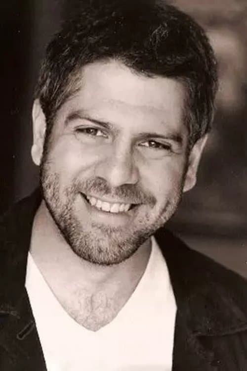 Photo of Evan Mirand