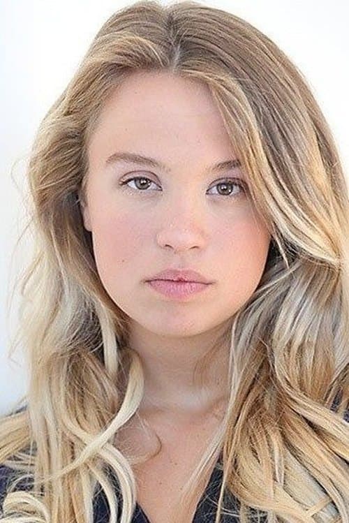 Photo of Evie Thompson
