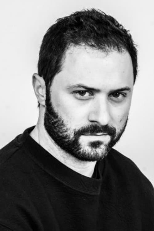 Photo of Fran Lareu