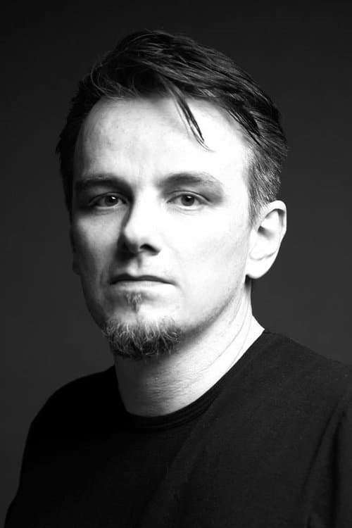 Photo of Gavin Harrison