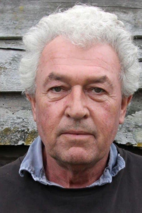 Photo of Gavin Richards