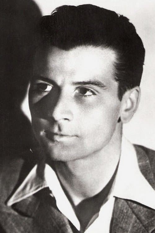 Photo of Gilbert Gil