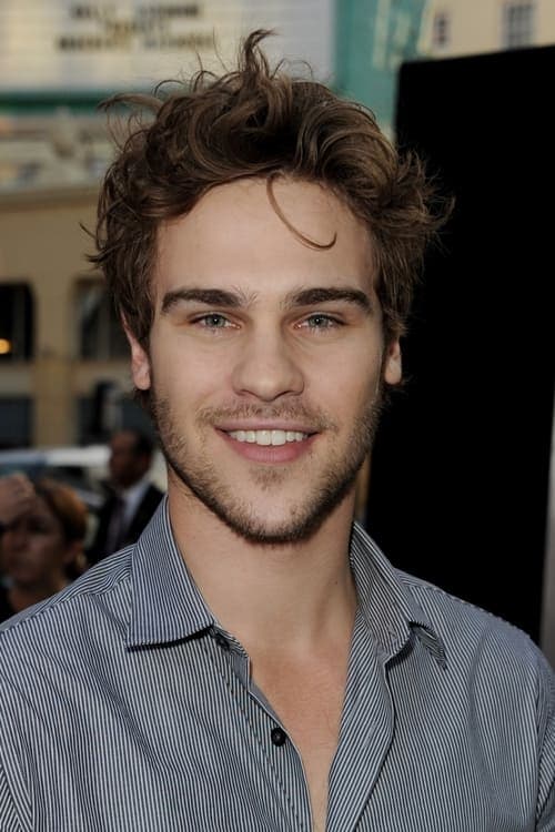 Photo of Grey Damon