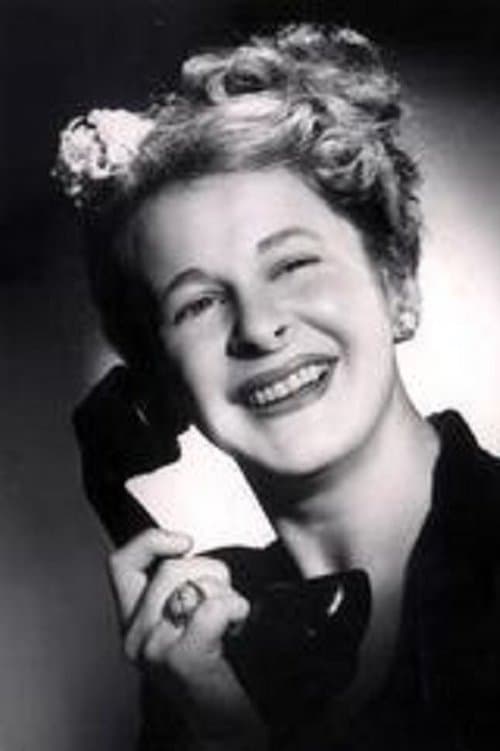 Photo of Gwen Plumb