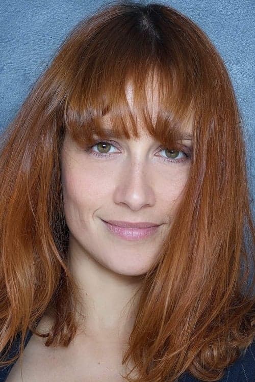 Photo of Gwendolyn Gourvenec