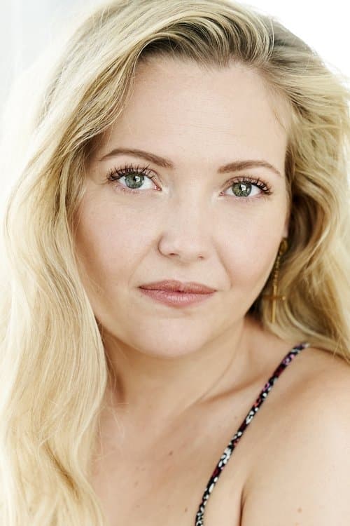 Photo of Hannah Lochner