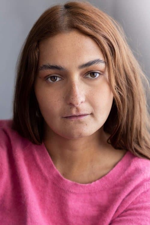 Photo of Hannah Lynch