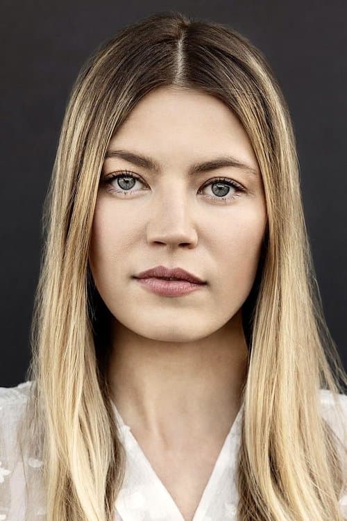 Photo of Hannah McKechnie