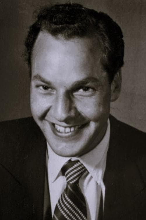 Photo of Harry Towb