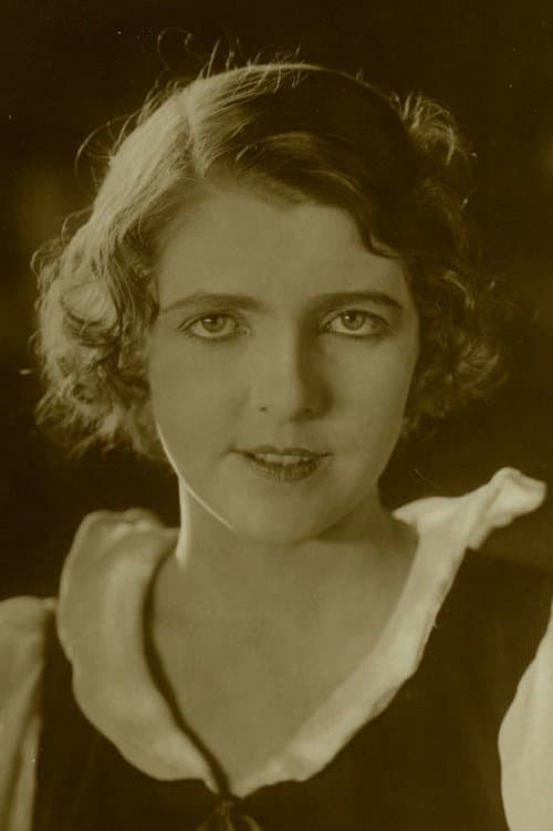 Photo of Helga Thomas