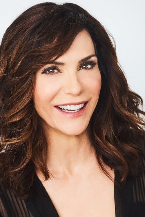 Photo of Holly Gagnier