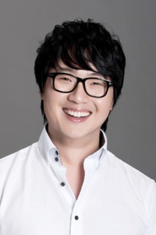 Photo of Hong Bum-ki